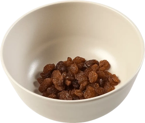 Sultanas 30g A portion of sultanas